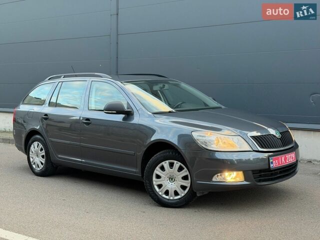 Серый Шкода Октавия, объемом двигателя 1.6 л и пробегом 195 тыс. км за 7500 $, фото 1 на Automoto.ua