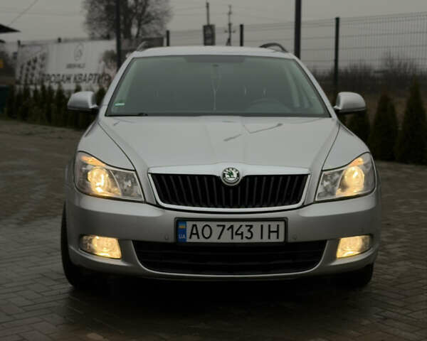Сірий Шкода Октавія, об'ємом двигуна 1.6 л та пробігом 151 тис. км за 9500 $, фото 1 на Automoto.ua
