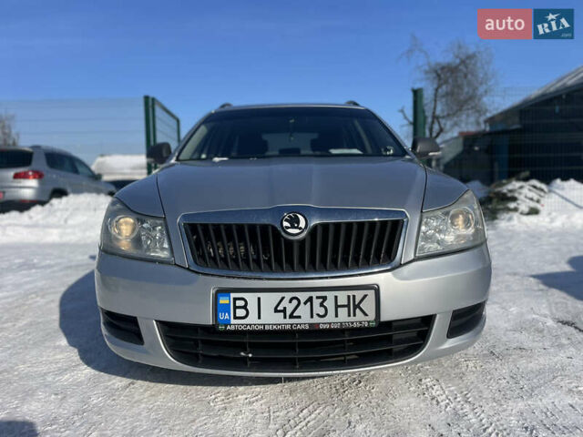 Серый Шкода Октавия, объемом двигателя 1.4 л и пробегом 260 тыс. км за 6999 $, фото 1 на Automoto.ua