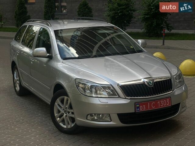 Серый Шкода Октавия, объемом двигателя 1.8 л и пробегом 220 тыс. км за 8300 $, фото 1 на Automoto.ua