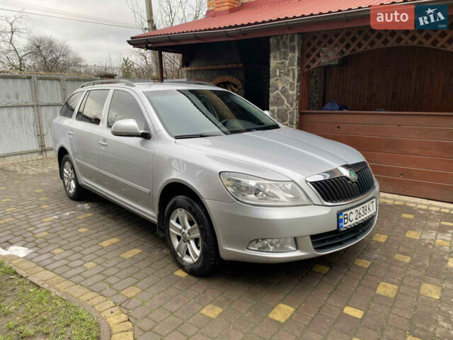 Сірий Шкода Октавія, об'ємом двигуна 1.6 л та пробігом 254 тис. км за 7900 $, фото 1 на Automoto.ua