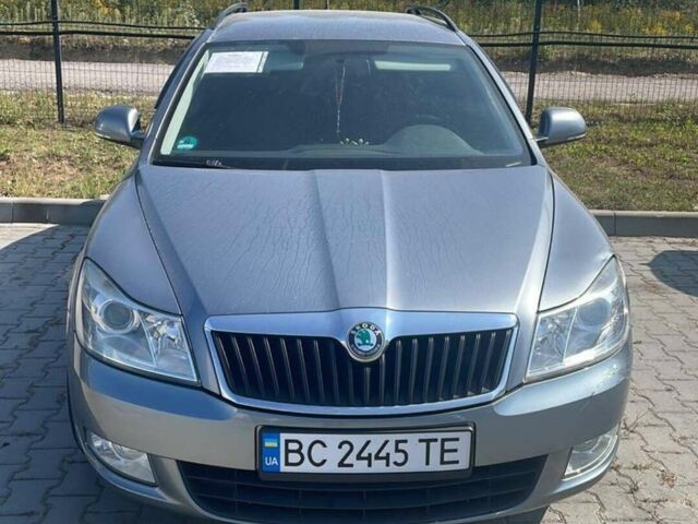 Серый Шкода Октавия, объемом двигателя 1.6 л и пробегом 253 тыс. км за 8500 $, фото 1 на Automoto.ua