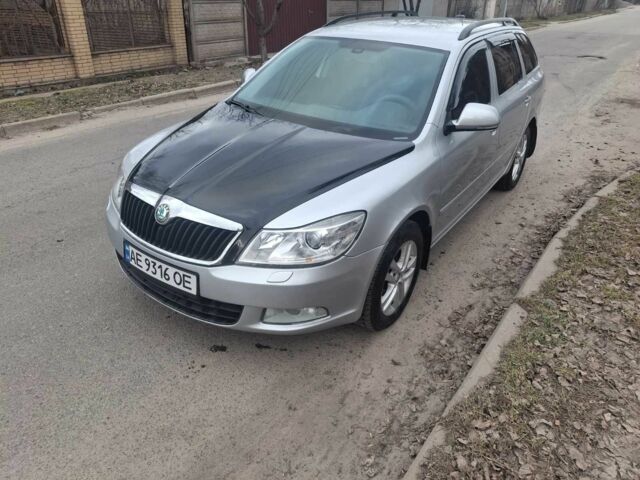Сірий Шкода Октавія, об'ємом двигуна 1.6 л та пробігом 260 тис. км за 8500 $, фото 1 на Automoto.ua