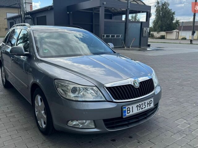 Серый Шкода Октавия, объемом двигателя 1.6 л и пробегом 216 тыс. км за 7950 $, фото 1 на Automoto.ua