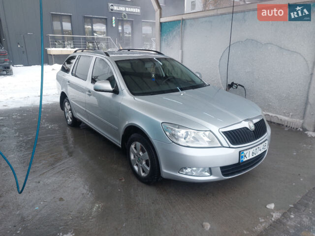 Серый Шкода Октавия, объемом двигателя 1.8 л и пробегом 286 тыс. км за 7999 $, фото 1 на Automoto.ua