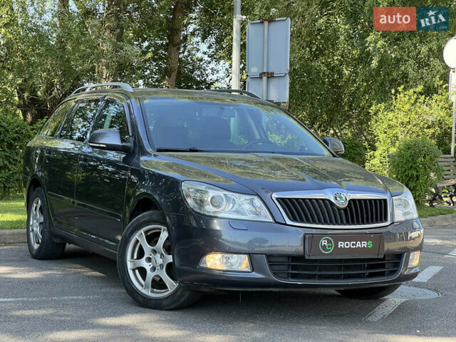 Сірий Шкода Октавія, об'ємом двигуна 1.8 л та пробігом 259 тис. км за 7999 $, фото 1 на Automoto.ua