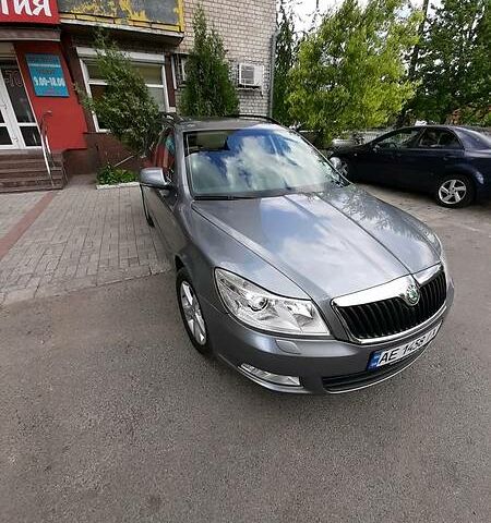 Сірий Шкода Октавія, об'ємом двигуна 1.6 л та пробігом 218 тис. км за 9300 $, фото 1 на Automoto.ua