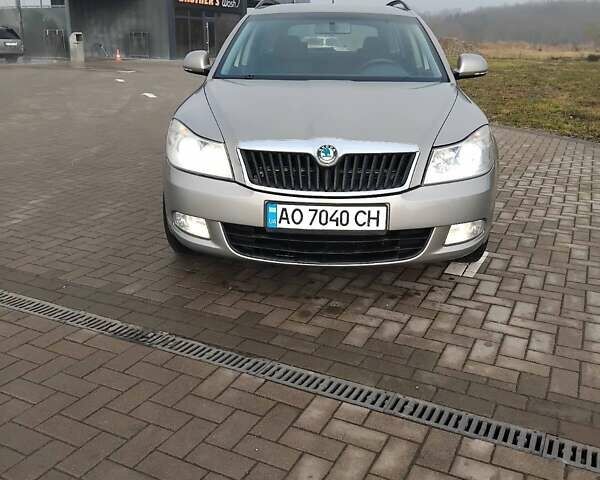 Серый Шкода Октавия, объемом двигателя 1.9 л и пробегом 280 тыс. км за 7200 $, фото 1 на Automoto.ua