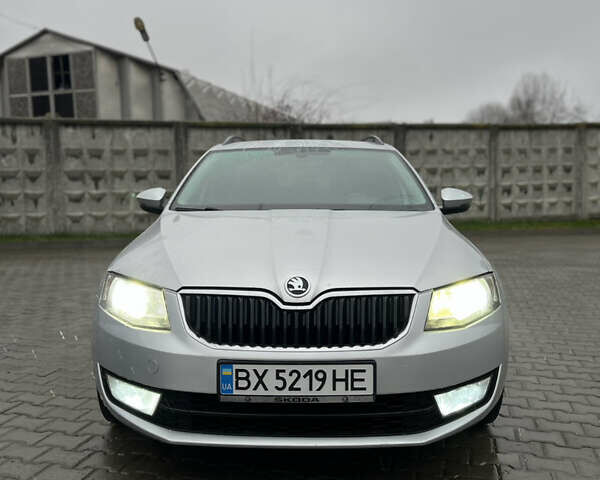 Серый Шкода Октавия, объемом двигателя 1.6 л и пробегом 295 тыс. км за 8599 $, фото 1 на Automoto.ua