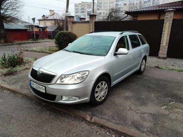 Сірий Шкода Октавія, об'ємом двигуна 1.6 л та пробігом 222 тис. км за 8100 $, фото 1 на Automoto.ua