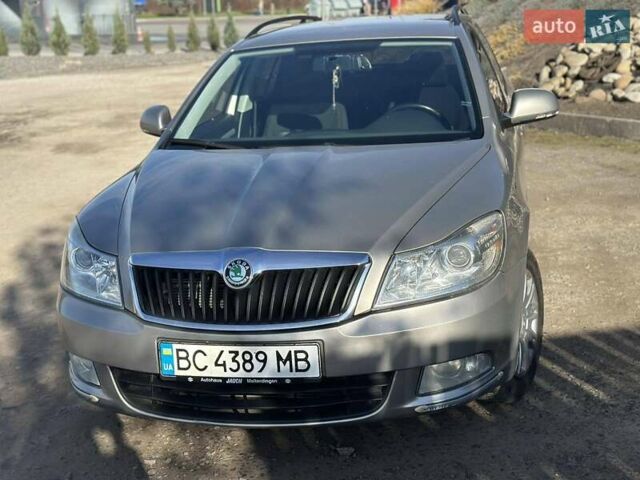 Сірий Шкода Октавія, об'ємом двигуна 1.6 л та пробігом 248 тис. км за 9700 $, фото 1 на Automoto.ua