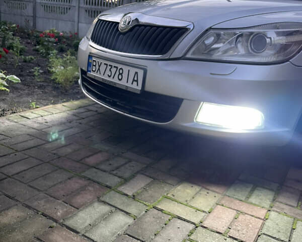 Сірий Шкода Октавія, об'ємом двигуна 1.97 л та пробігом 277 тис. км за 9300 $, фото 1 на Automoto.ua