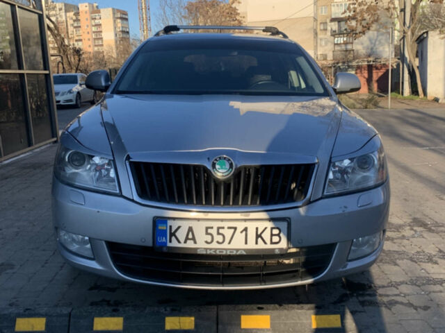Сірий Шкода Октавія, об'ємом двигуна 1.6 л та пробігом 275 тис. км за 10000 $, фото 1 на Automoto.ua