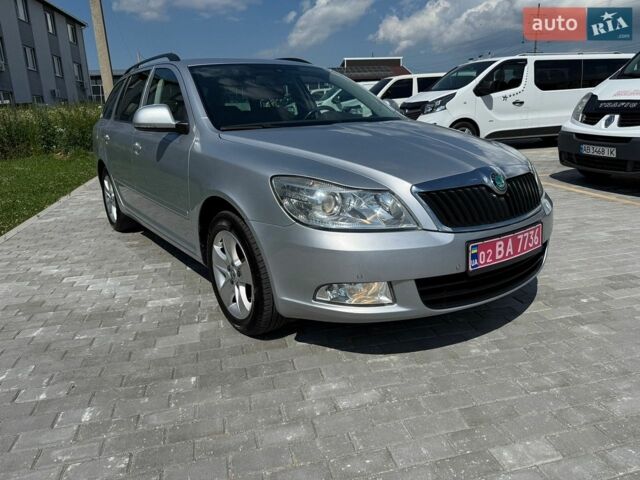 Сірий Шкода Октавія, об'ємом двигуна 0 л та пробігом 191 тис. км за 9400 $, фото 1 на Automoto.ua