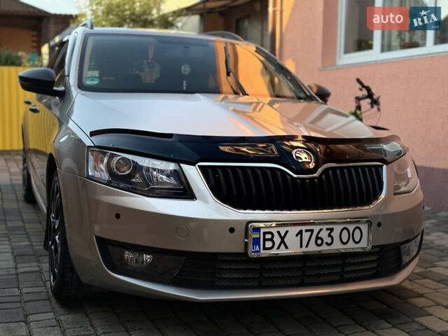 Серый Шкода Октавия, объемом двигателя 1.6 л и пробегом 236 тыс. км за 11800 $, фото 1 на Automoto.ua