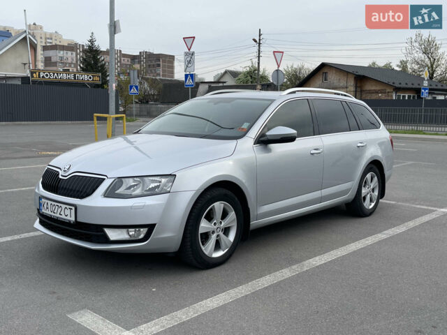 Серый Шкода Октавия, объемом двигателя 1.6 л и пробегом 327 тыс. км за 10500 $, фото 1 на Automoto.ua