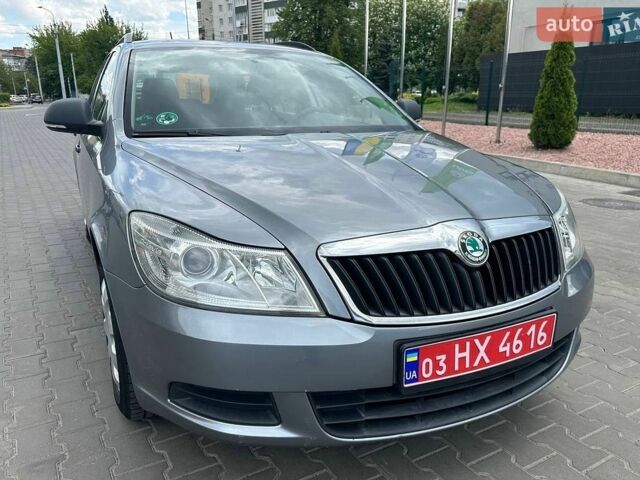 Серый Шкода Октавия, объемом двигателя 1.4 л и пробегом 201 тыс. км за 7200 $, фото 1 на Automoto.ua