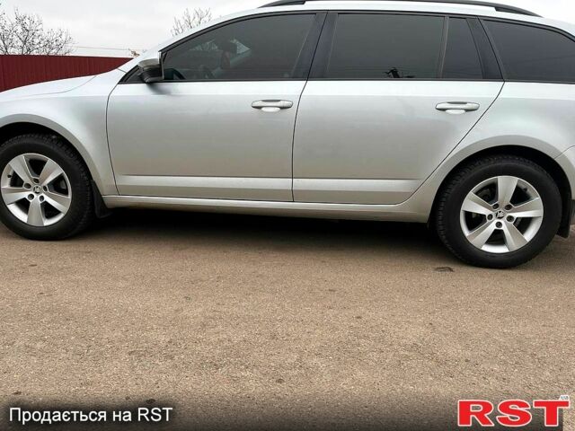 Серый Шкода Октавия, объемом двигателя 1.6 л и пробегом 345 тыс. км за 9000 $, фото 1 на Automoto.ua