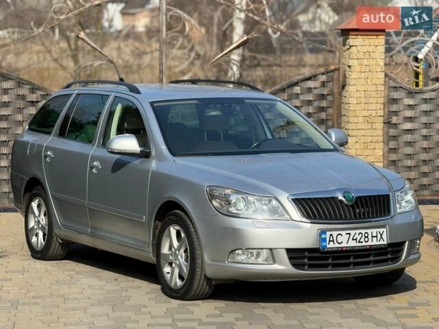 Серый Шкода Октавия, объемом двигателя 1.97 л и пробегом 188 тыс. км за 9990 $, фото 1 на Automoto.ua
