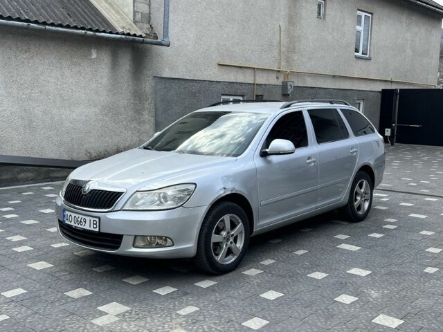 Серый Шкода Октавия, объемом двигателя 2 л и пробегом 280 тыс. км за 8500 $, фото 1 на Automoto.ua