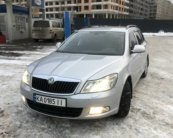 Серый Шкода Октавия, объемом двигателя 1.97 л и пробегом 231 тыс. км за 10300 $, фото 1 на Automoto.ua