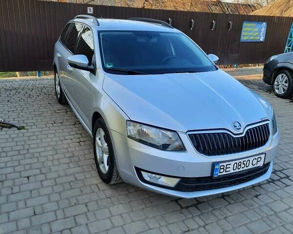 Шкода Октавия 2013 в Первомайск на Automoto.ua Серый Шкода Октавия, объемом двигателя 1.6 л и пробегом 220 тыс. км за 11800 $, фото 1 на Automoto.ua