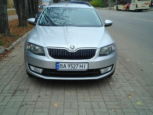 Сірий Шкода Октавія, об'ємом двигуна 2 л та пробігом 220 тис. км за 7580 $, фото 1 на Automoto.ua