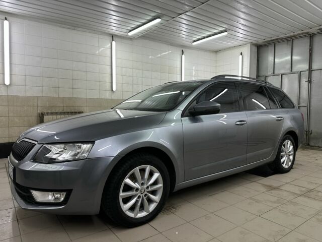 Серый Шкода Октавия, объемом двигателя 1.8 л и пробегом 211 тыс. км за 10999 $, фото 1 на Automoto.ua