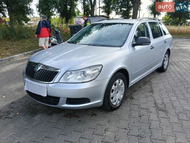 Сірий Шкода Октавія, об'ємом двигуна 1.6 л та пробігом 202 тис. км за 6950 $, фото 1 на Automoto.ua