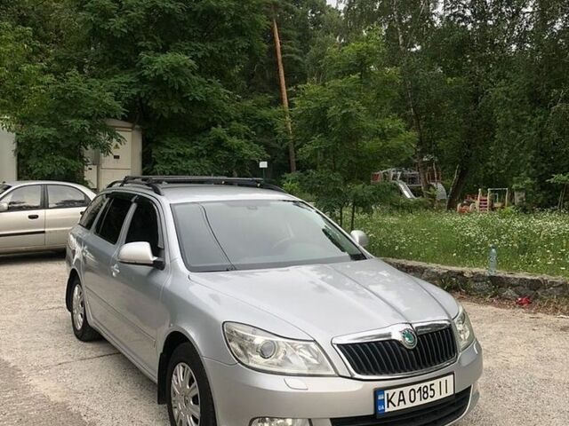 Серый Шкода Октавия, объемом двигателя 1.97 л и пробегом 336 тыс. км за 9500 $, фото 1 на Automoto.ua
