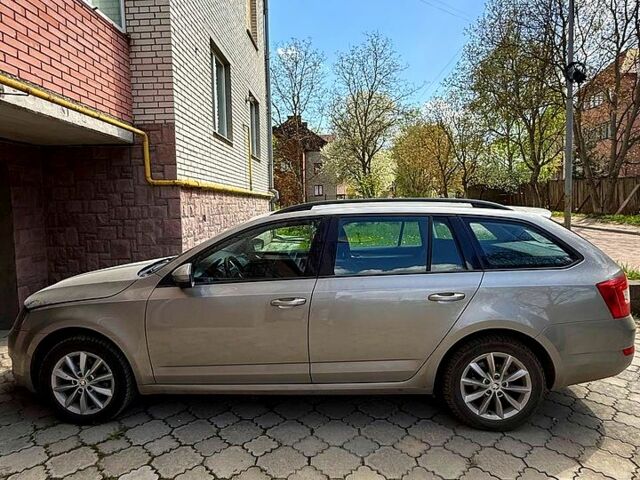 Серый Шкода Октавия, объемом двигателя 1.6 л и пробегом 233 тыс. км за 10800 $, фото 1 на Automoto.ua