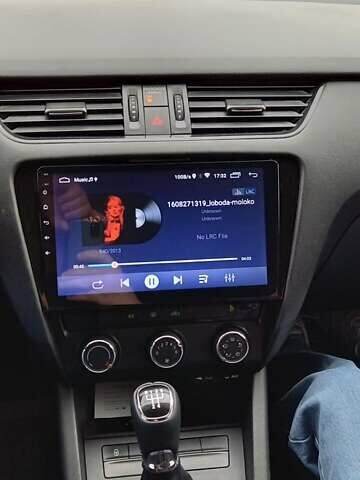 Шкода Октавия 2014 в Ужгороде на Automoto.ua Серый Шкода Октавия, объемом двигателя 1.6 л и пробегом 225 тыс. км за 10900 $, фото 1 на Automoto.ua