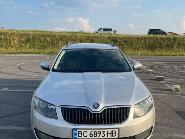 Сірий Шкода Октавія, об'ємом двигуна 1.6 л та пробігом 279 тис. км за 11200 $, фото 1 на Automoto.ua