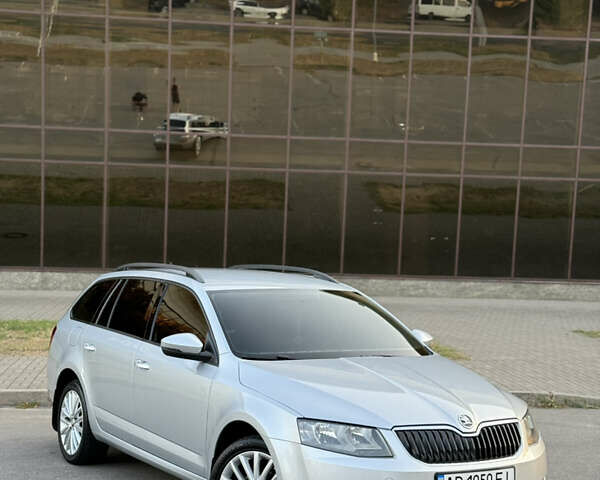 Серый Шкода Октавия, объемом двигателя 1.6 л и пробегом 348 тыс. км за 11700 $, фото 1 на Automoto.ua