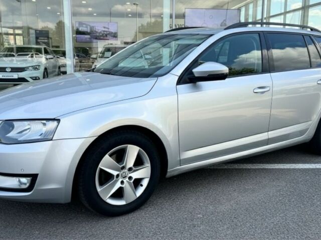 Сірий Шкода Октавія, об'ємом двигуна 2 л та пробігом 205 тис. км за 10500 $, фото 1 на Automoto.ua