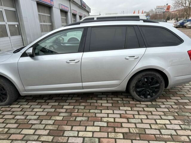 Серый Шкода Октавия, объемом двигателя 2 л и пробегом 300 тыс. км за 11200 $, фото 1 на Automoto.ua