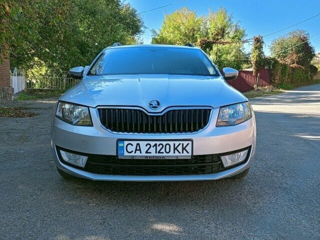 Серый Шкода Октавия, объемом двигателя 1.6 л и пробегом 335 тыс. км за 10900 $, фото 1 на Automoto.ua