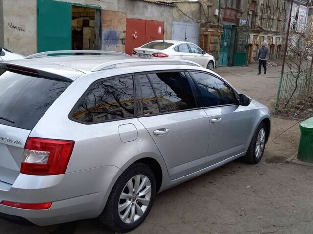 Сірий Шкода Октавія, об'ємом двигуна 1.6 л та пробігом 260 тис. км за 9900 $, фото 1 на Automoto.ua