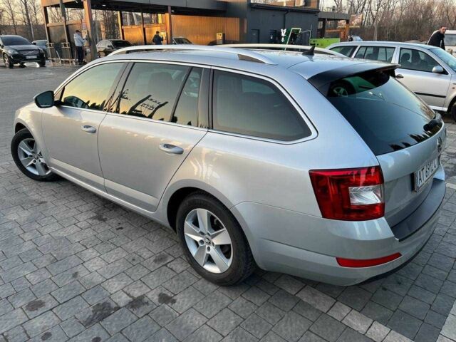 Серый Шкода Октавия, объемом двигателя 1.6 л и пробегом 241 тыс. км за 9750 $, фото 1 на Automoto.ua