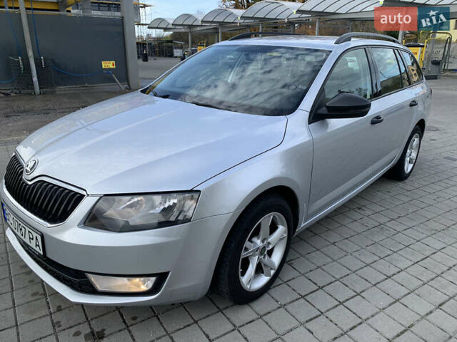 Серый Шкода Октавия, объемом двигателя 1.6 л и пробегом 255 тыс. км за 9700 $, фото 1 на Automoto.ua