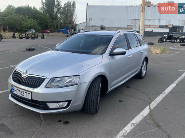 Шкода Октавия 2014 в Одессе на Automoto.ua Серый Шкода Октавия, объемом двигателя 1.6 л и пробегом 285 тыс. км за 10000 $, фото 1 на Automoto.ua