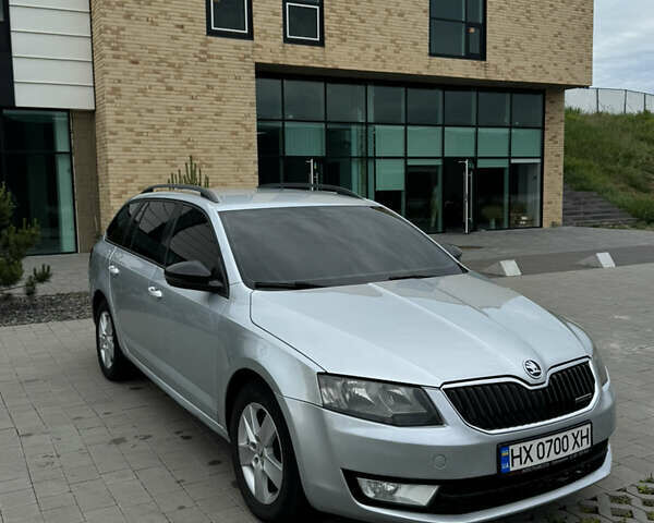 Шкода Октавия 2014 в Хмельницком на Automoto.ua Серый Шкода Октавия, объемом двигателя 1.6 л и пробегом 319 тыс. км за 9000 $, фото 1 на Automoto.ua