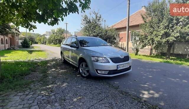 Серый Шкода Октавия, объемом двигателя 0 л и пробегом 370 тыс. км за 8500 $, фото 1 на Automoto.ua