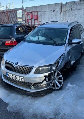 Серый Шкода Октавия, объемом двигателя 1.6 л и пробегом 300 тыс. км за 4000 $, фото 1 на Automoto.ua