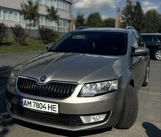 Сірий Шкода Октавія, об'ємом двигуна 1.6 л та пробігом 307 тис. км за 9798 $, фото 1 на Automoto.ua