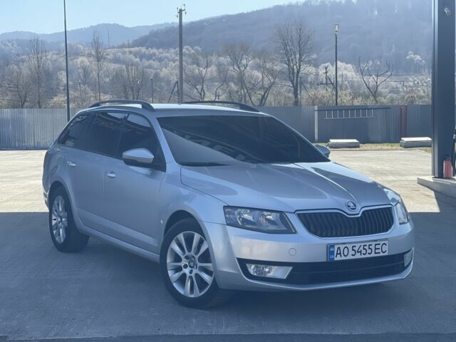 Сірий Шкода Октавія, об'ємом двигуна 2 л та пробігом 250 тис. км за 11300 $, фото 1 на Automoto.ua