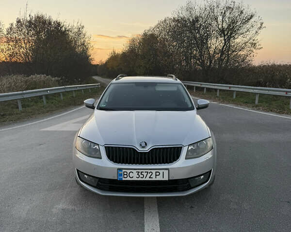 Серый Шкода Октавия, объемом двигателя 1.6 л и пробегом 225 тыс. км за 11700 $, фото 1 на Automoto.ua