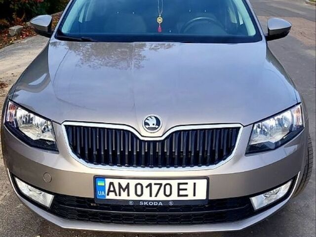 Сірий Шкода Октавія, об'ємом двигуна 1.6 л та пробігом 160 тис. км за 10800 $, фото 1 на Automoto.ua