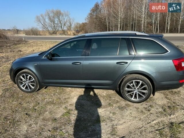 Сірий Шкода Октавія, об'ємом двигуна 1.6 л та пробігом 207 тис. км за 12700 $, фото 1 на Automoto.ua