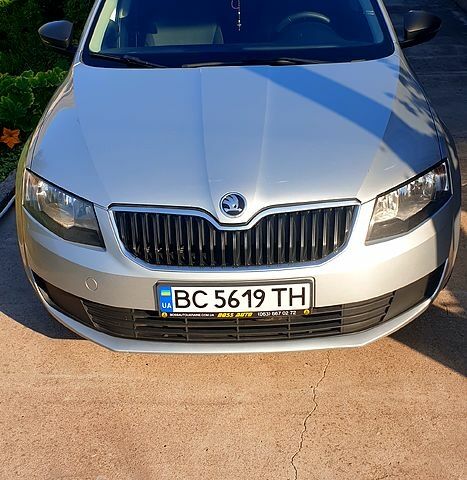 Серый Шкода Октавия, объемом двигателя 1.6 л и пробегом 298 тыс. км за 9300 $, фото 1 на Automoto.ua